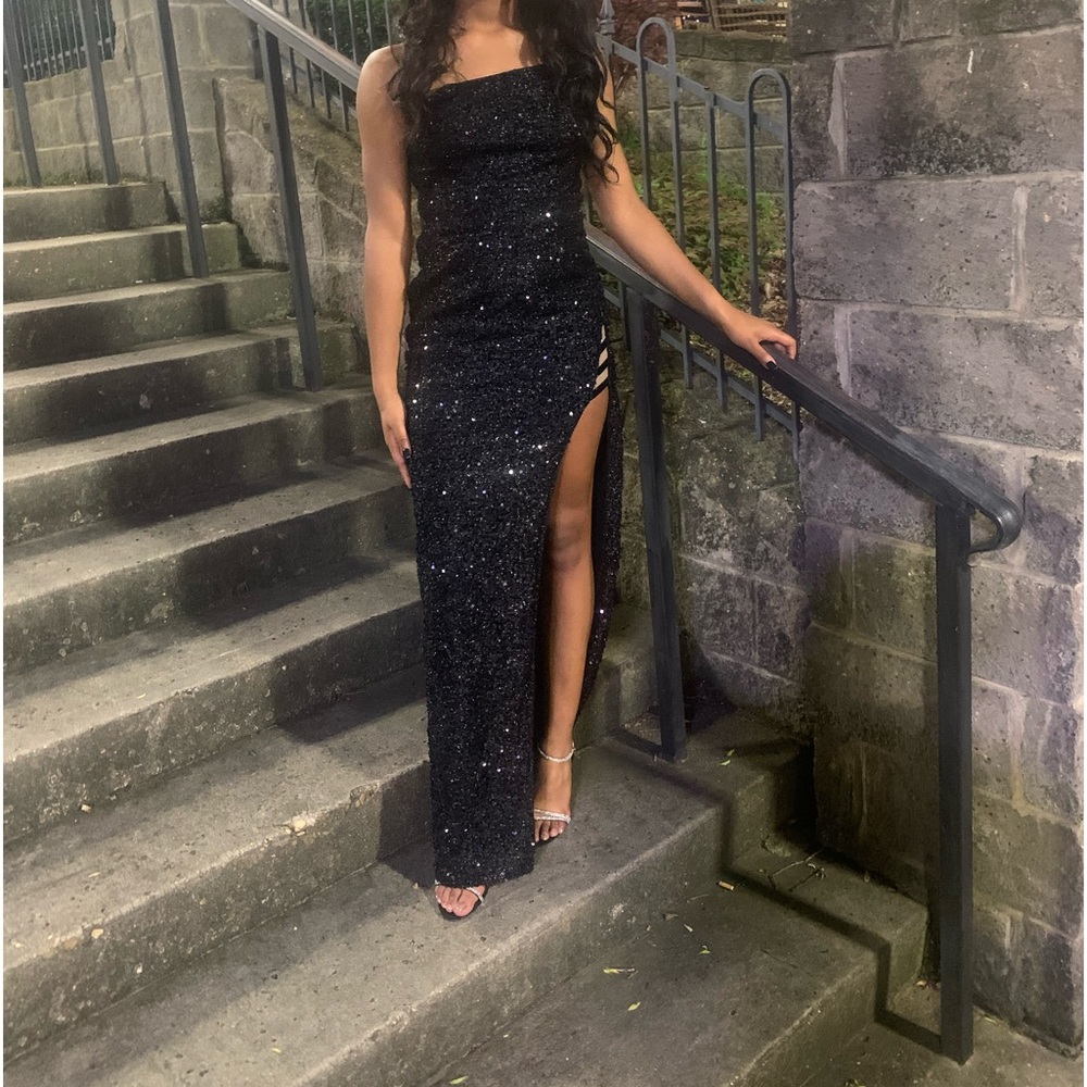 Black prom dress only worn once